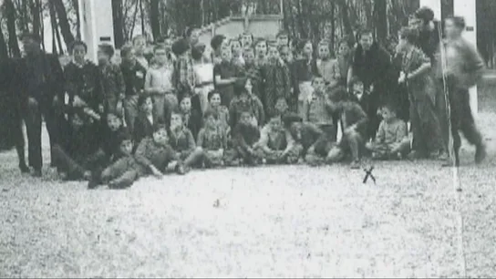 Identifican a 56 exiliados españoles de la Guerra Civil que murieron en el campo de refugiados de Grenoble Identifican a 56 exiliados españoles de la Guerra Civil que murieron en el campo de refugiados de Grenoble