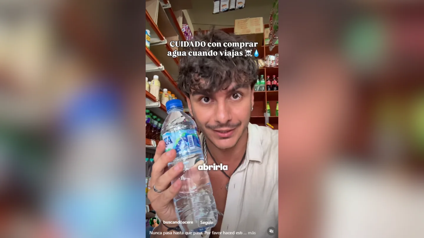 @buscandoacere da un consejo sobre comprar botellas de agua de viaje @buscandoacere da un consejo sobre comprar botellas de agua de viaje