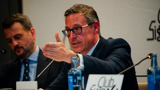 El secretario general del PP de Madrid, Alfonso Serrano, durante un coloquio organizado por la Comisión de Debates del Club Siglo XXI El secretario general del PP de Madrid, Alfonso Serrano, durante un coloquio organizado por la Comisión de Debates del Club Siglo XXI