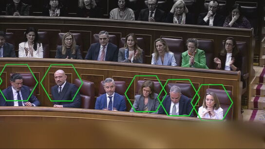 La bancada del PP tras la pregunta de Cayetana &Aacute;lvarez de Toledo
