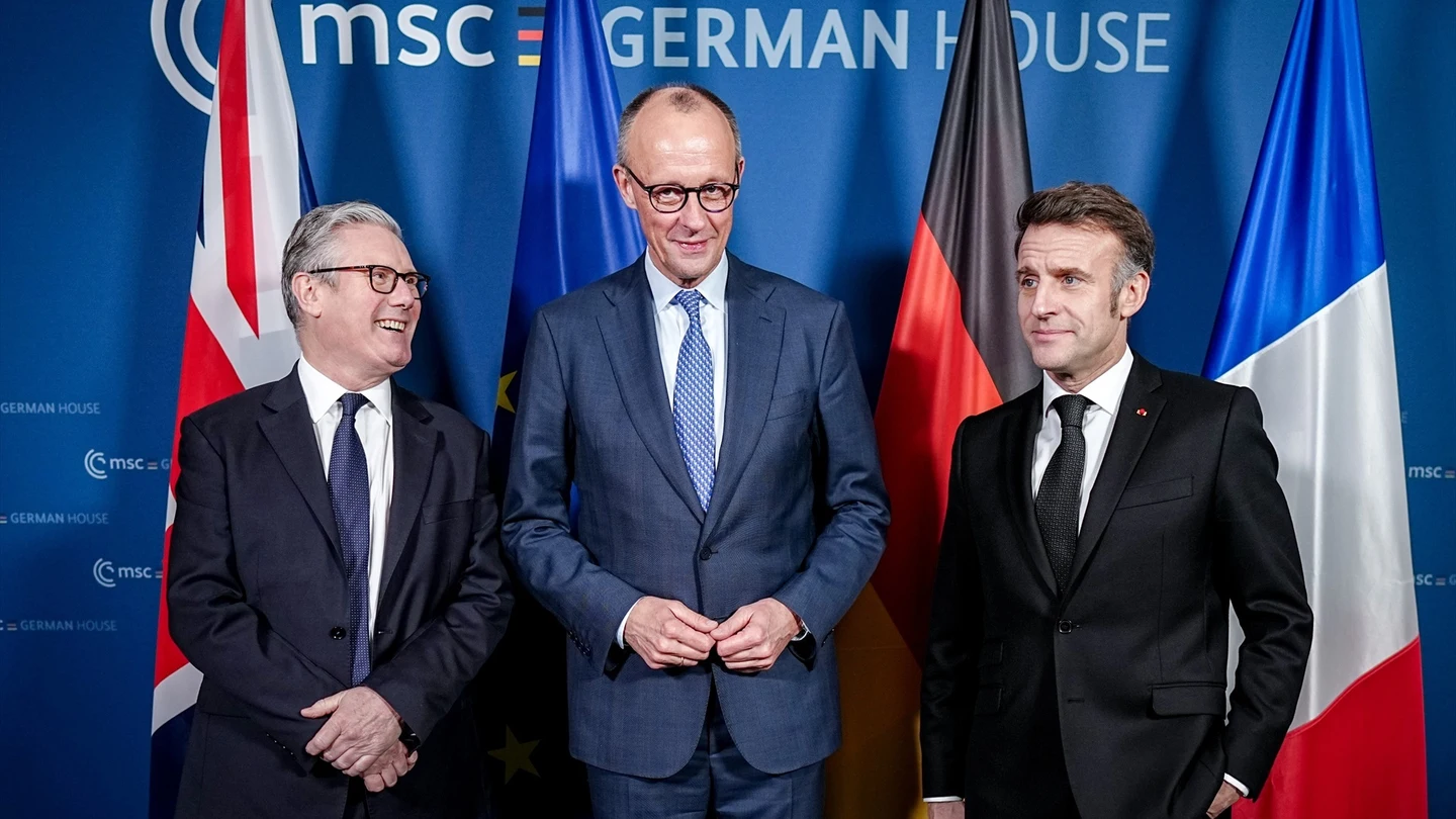 Imagen de archivo de Macron, Merz y Starmer Imagen de archivo de Macron, Merz y Starmer