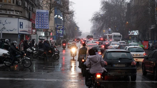 Unas 100.000 personas abandonaron Teherán en los dos primeros días de ofensiva de EEUU e Israel, según ACNUR Unas 100.000 personas abandonaron Teherán en los dos primeros días de ofensiva de EEUU e Israel, según ACNUR