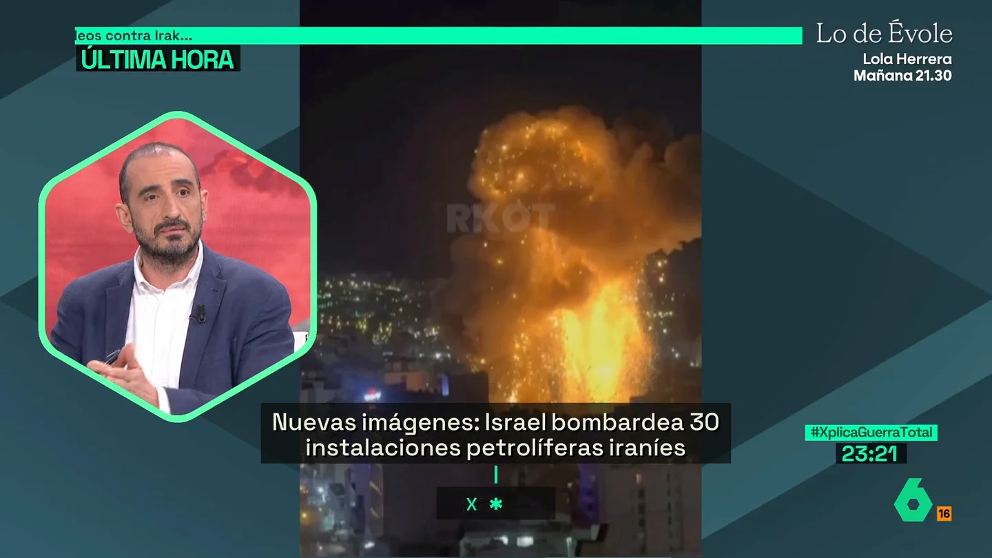 Mario Saavedra destaca el "poder blando" que está consiguiendo España con la postura de Sánchez en la guerra en Oriente Medio: "Han llevado una política exterior bastante coherente" Mario Saavedra destaca el "poder blando" que está consiguiendo España con la postura de Sánchez en la guerra en Oriente Medio: "Han llevado una política exterior bastante coherente"