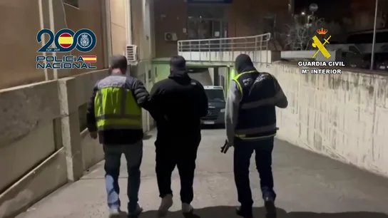 Desarticulan un grupo criminal itinerante que robaba cajeros con explosivos en Granada Desarticulan un grupo criminal itinerante que robaba cajeros con explosivos en Granada