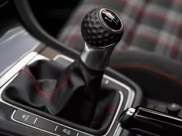 Los secretos de Volkswagen desde el "Play" del ID. Buzz al mítico pomo del Golf GTI Los secretos de Volkswagen desde el "Play" del ID. Buzz al mítico pomo del Golf GTI