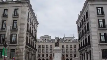 Plaza de Pedro Velarde de Santander Plaza de Pedro Velarde de Santander