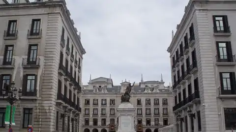 Plaza de Pedro Velarde de Santander Plaza de Pedro Velarde de Santander
