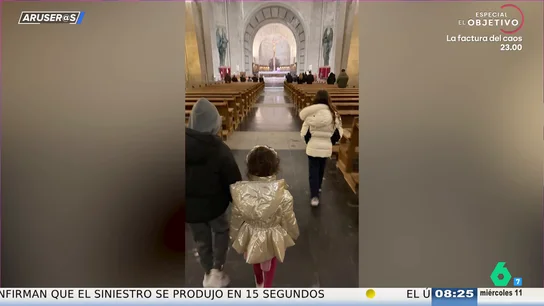 Georgina Rodríguez acude con sus hijos a una misa en el Valle de los Caídos: "La más bonita a la que he asistido" Georgina Rodríguez acude con sus hijos a una misa en el Valle de los Caídos: "La más bonita a la que he asistido"