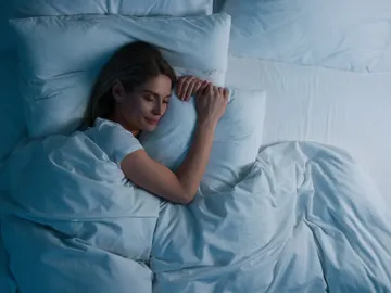 Mujer durmiendo Mujer durmiendo