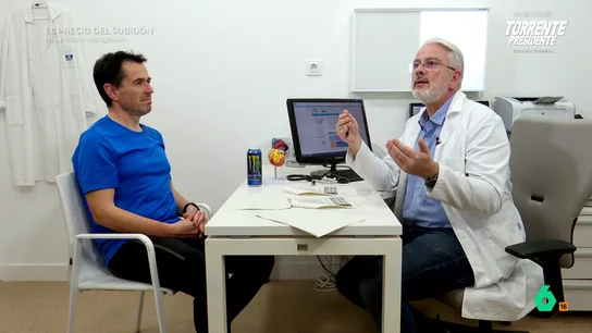 Tensión más alta, más latidos y mayor rendimiento: un cardiólogo explica los efectos y peligros de las bebidas energéticas en el deporte Equipo de Investigación es testigo del estudio de un grupo de cardiólogos del hospital HM IMI de Toledo, que analizan los efectos de las bebidas energéticas en el esfuerzo físico. Sus conclusiones, en este vídeo.