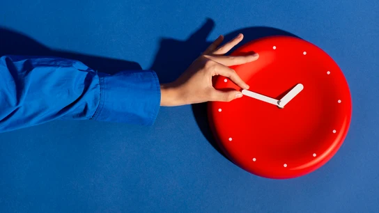 Este Domingo de Ramos 'dormirás una hora menos': el cambio de hora, en plena Semana Santa Cambio de hora