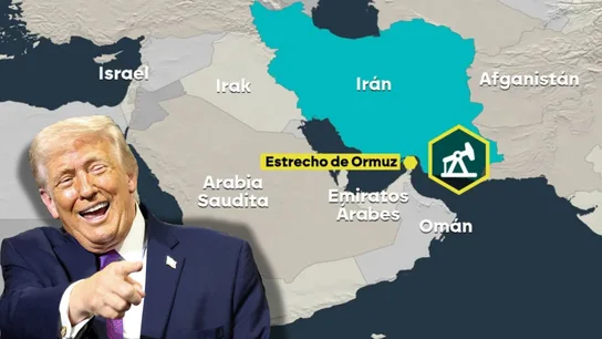 El presidente de Estados Unidos, Donald Trump, junto a una imagen del mapa del Estrecho de Ormuz. El presidente de Estados Unidos, Donald Trump, junto a una imagen del mapa del Estrecho de Ormuz.