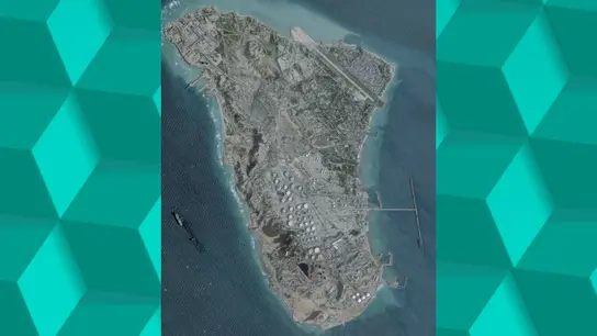 Una imagen satelital muestra una terminal petrolera en la isla de Kharg, Irán Una imagen satelital muestra una terminal petrolera en la isla de Kharg, Irán