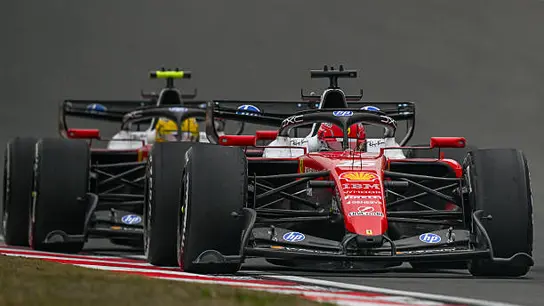 Ferrari da vía libre a una lucha entre Hamilton y Leclerc pese al temor en Australia: "Tuve miedo" Ferrari da vía libre a una lucha entre Hamilton y Leclerc pese al temor en Australia: "Tuve miedo"