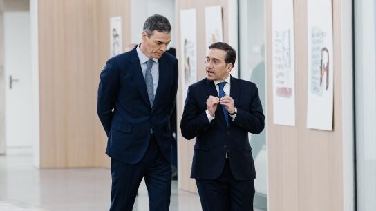 Pedro S&aacute;nchez y Jos&eacute; Manuel Albares en una foto de archivo