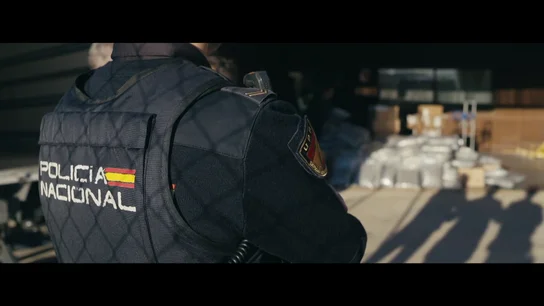 "Es imposible que los narcos lo encuentren": Apatrullando llega a un almacén secreto de la Policía siguiendo un camión con 10 toneladas de droga "Es imposible que los narcos lo encuentren": Apatrullando llega a un almacén secreto de la Policía siguiendo un camión con 10 toneladas de droga