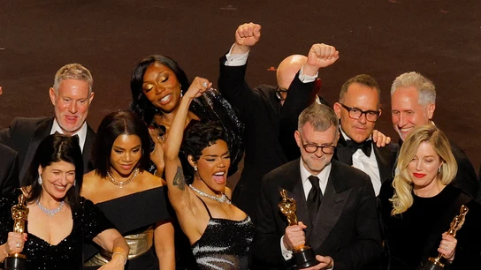 'Una batalla tras otra' se impone a 'Los pecadores' en unos Oscars que dejan a 'Sirat' sin estatuilla 'Una batalla tras otra' se impone a 'Los pecadores' en unos Oscars que dejan a 'Sirat' sin estatuilla