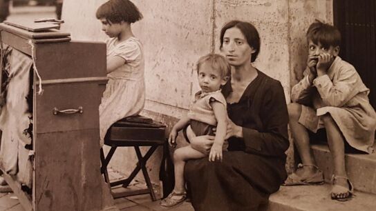 Familia en la posguerra