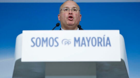 El secretario general del PP, Miguel Tellado, ofrece una rueda de prensa en Madrid.