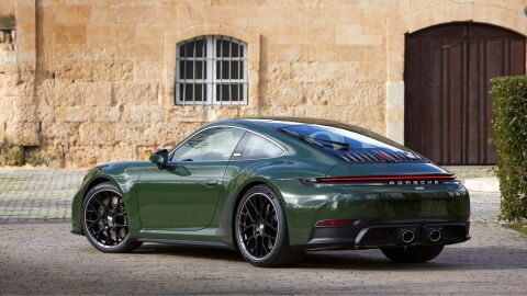 Porsche 911 Cuarenta Edition