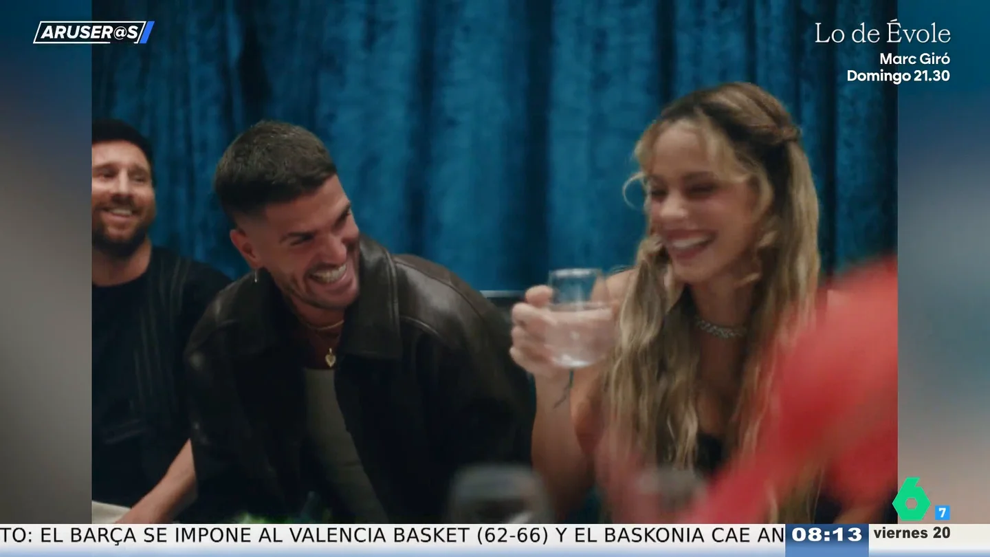 Tini Stoessel estrena 'Dos Amantes' con Leo Messi en el videoclip y disparando los rumores de boda con Rodrigo De Paul Tini Stoessel estrena 'Dos Amantes' con Leo Messi en el videoclip y disparando los rumores de boda con Rodrigo De Paul
