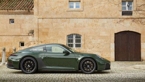 Porsche 911 Cuarenta Edition