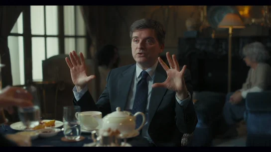 Marc Giró invita a Ayuso a su primer programa en laSexta: "Yo no soy Silvia Intxaurrondo, no soy periodista. Podemos hacer macedonia con frutas" Marc Giró invita a Ayuso a su primer programa en laSexta: "Yo no soy Silvia Intxaurrondo, no soy periodista. Podemos hacer macedonia con frutas"