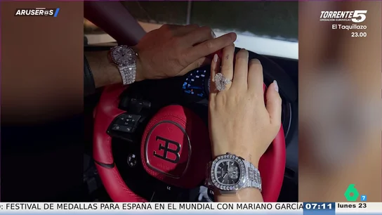 La lujosa foto de Cristiano Ronaldo y Georgina Rodríguez: "Entre los dos suman más de 15 millones de dólares" La lujosa foto de Cristiano Ronaldo y Georgina Rodríguez: "Entre los dos suman más de 15 millones de dólares"