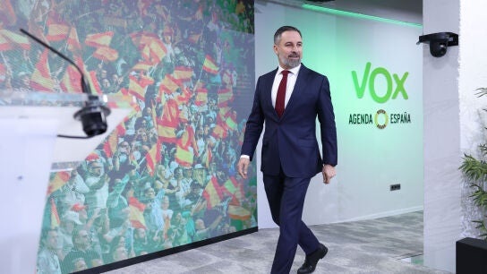 El l&iacute;der de Vox, Santiago Abascal, en una imagen de archivo en la sede del partido, en Madrid