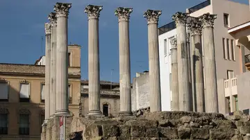 Templo romano de Córdoba Templo romano de Córdoba