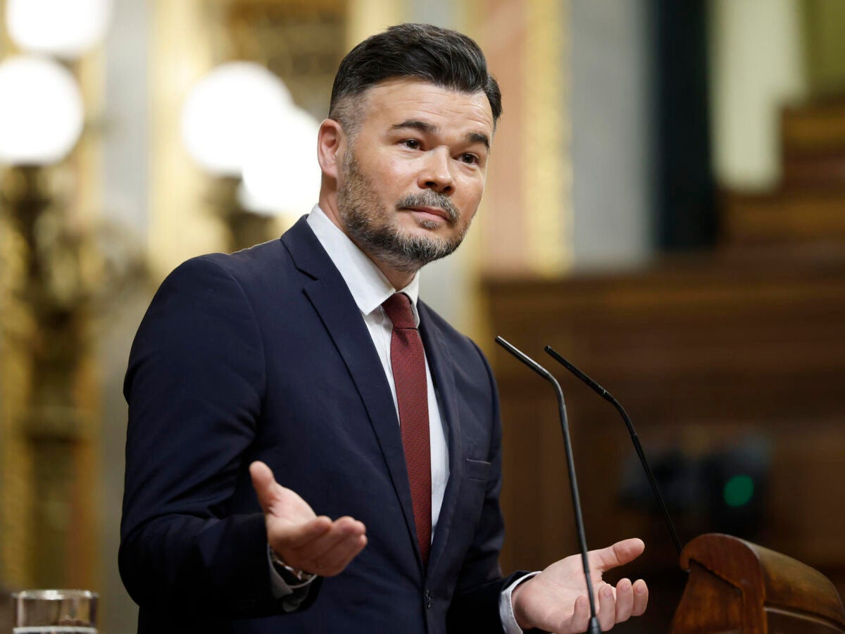 Rufián, al PP: "Lo realmente patriótico es plantar cara a un asesino como  Netanyahu y a un pedófilo como Trump"