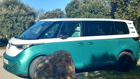 VW ID. Buzz LWB VW ID. Buzz LWB