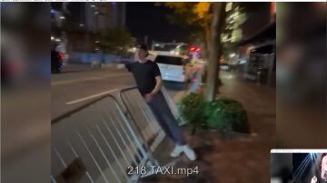 Taxi