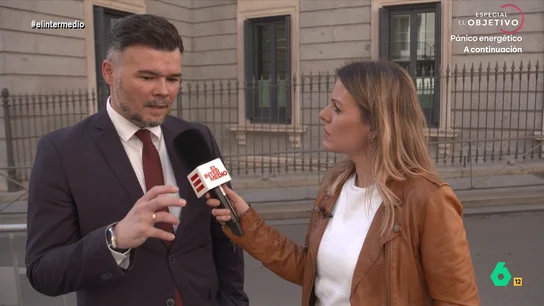 Rufián insiste en "intervenir el mercado" de la vivienda: "No podemos permitir que las familias compitan con grandes especuladores" Rufián insiste en "intervenir el mercado" de la vivienda: "No podemos permitir que las familias compitan con grandes especuladores"