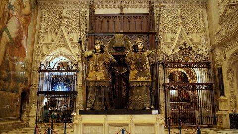 Sepulcro de Colón en la Catedral de Sevilla