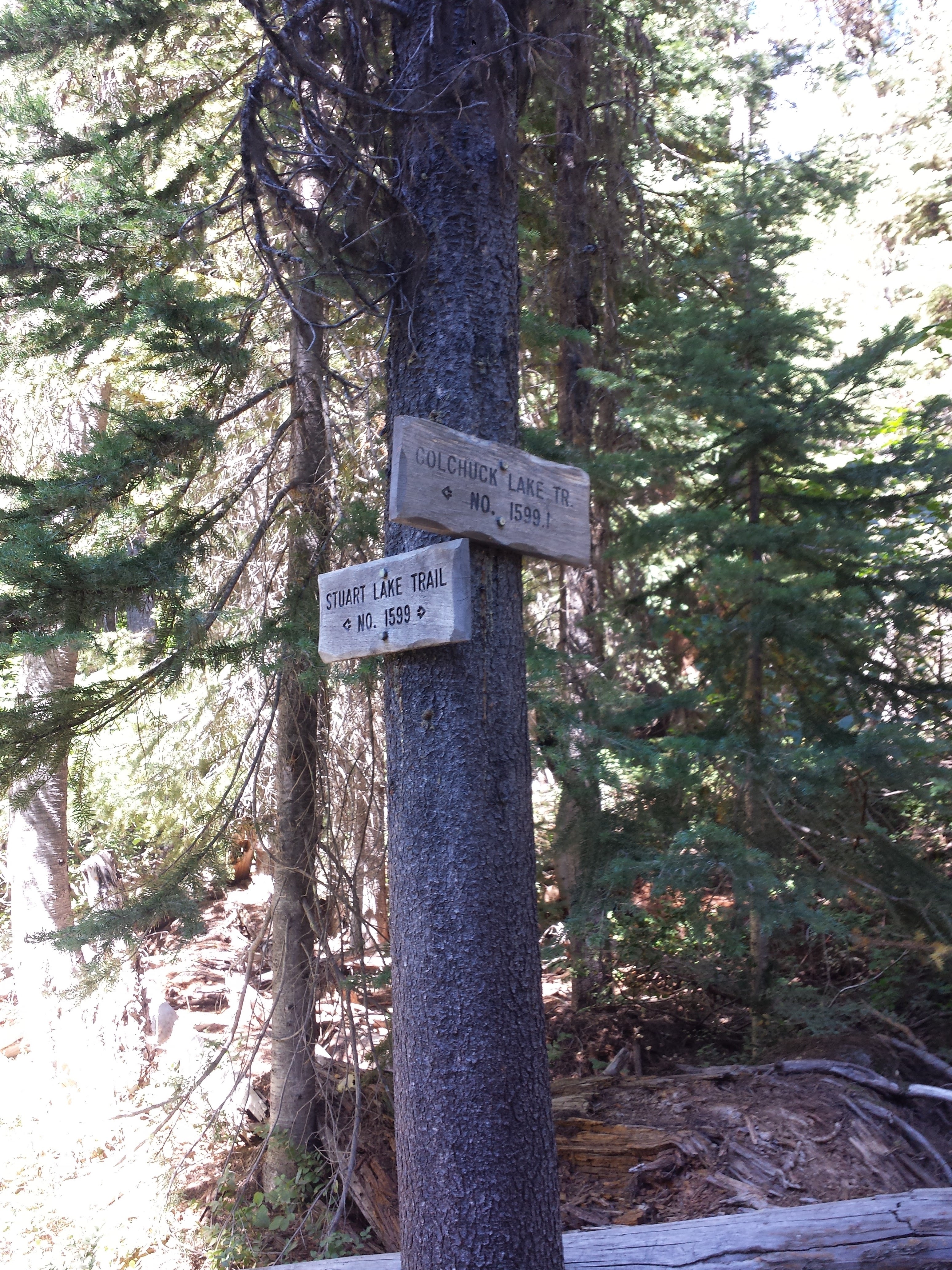 Rutas senderistas en el lago Colchuck Rutas senderistas en el lago Colchuck