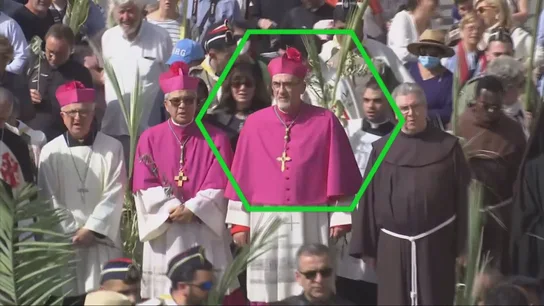 Polémica por la prohibición de Israel a que el jefe de la Iglesia Católica acceda al Santo Sepulcro: "Sin tolerancia es imposible convivir". Polémica por la prohibición de Israel a que el jefe de la Iglesia Católica acceda al Santo Sepulcro: "Sin tolerancia es imposible convivir".