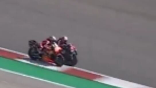 Marco Bezzecchi y Pedro Acosta 