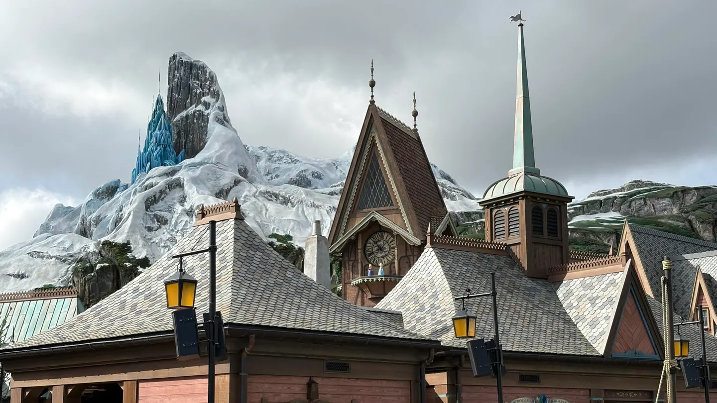 Reino de ‘Arendelle’, del mundo de Frozen en el 'Disney Adventure World' en Disneyland París Reino de ‘Arendelle’, del mundo de Frozen en el 'Disney Adventure World' en Disneyland París