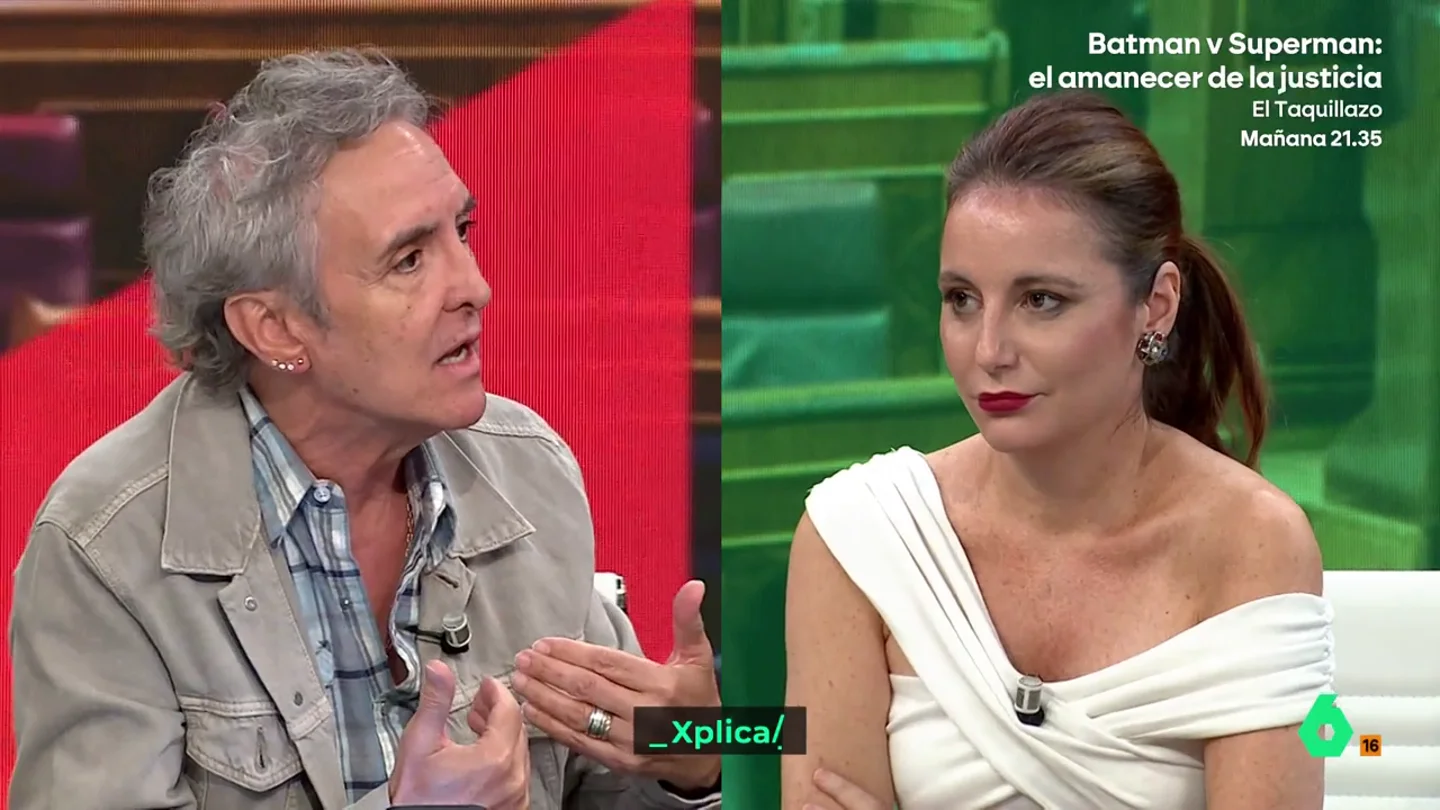 Ramoncín reflexiona tras el auge de Vox entre los jóvenes españoles: "¿Se dan cuenta de lo que está pasando?" Ramoncín reflexiona tras el auge de Vox entre los jóvenes españoles: "¿Se dan cuenta de lo que está pasando?"