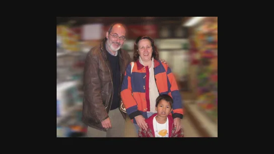 El hijo de Juanjo se suicidó tras la muerte de su madre: "Como padre tienes que hacerle ver que estás a su lado" El hijo de Juanjo se suicidó tras la muerte de su madre: "Como padre tienes que hacerle ver que estás a su lado"