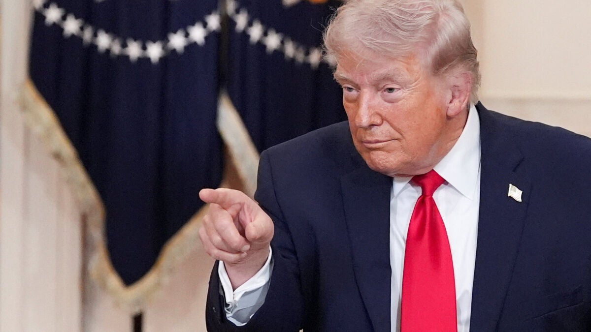 Trump pide tiempo para "tomar" el estrecho de Ormuz: "Podemos extraer el petróleo y hacernos ricos"