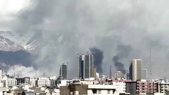 Día 38 en la guerra de Oriente Medio: Israel bombardea tres aeropuertos en Teherán e Irán responde bombardeando Tel Aviv Día 38 en la guerra de Oriente Medio: Israel bombardea tres aeropuertos en Teherán e Irán responde bombardeando Tel Aviv