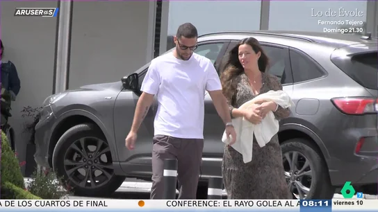Malena Costa y Mario Suárez dan la bienvenida a su hija tercera hija, Margot: "Ahora mismo tendría dos o tres más" Malena Costa y Mario Suárez dan la bienvenida a su hija tercera hija, Margot: "Ahora mismo tendría dos o tres más"