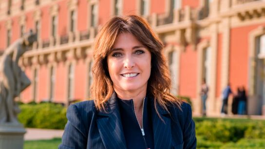 Imagen promocional de la primera novela de Helena Resano, 'Las rutas del silencio'. 