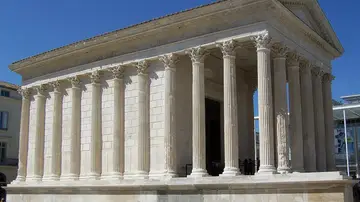 Maison Carrée Maison Carrée