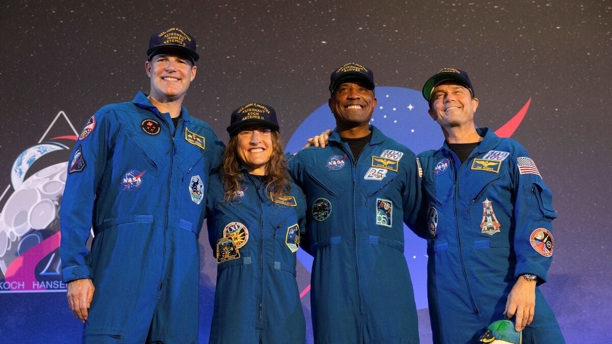 Las primeras palabras de la tripulación de Artemis II tras viajar a la Luna: 