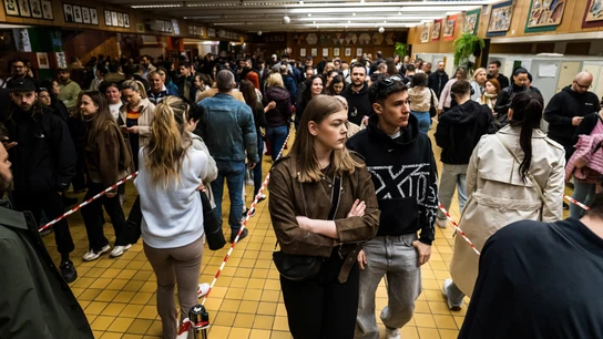 Votantes en las elecciones de Hungría. Votantes en las elecciones de Hungría.