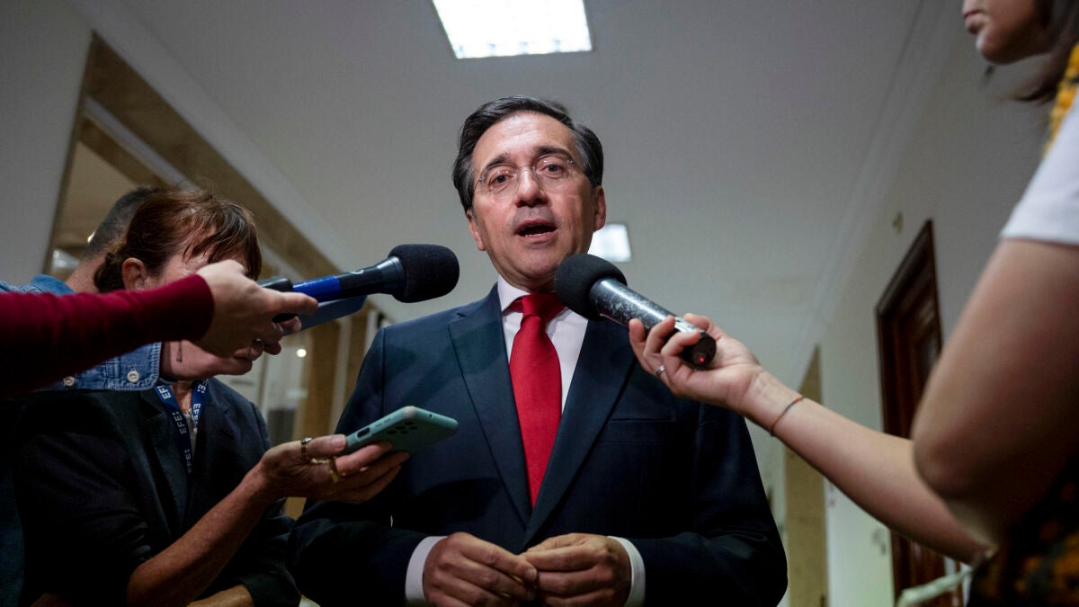 Albares acusa a Israel de seguir 