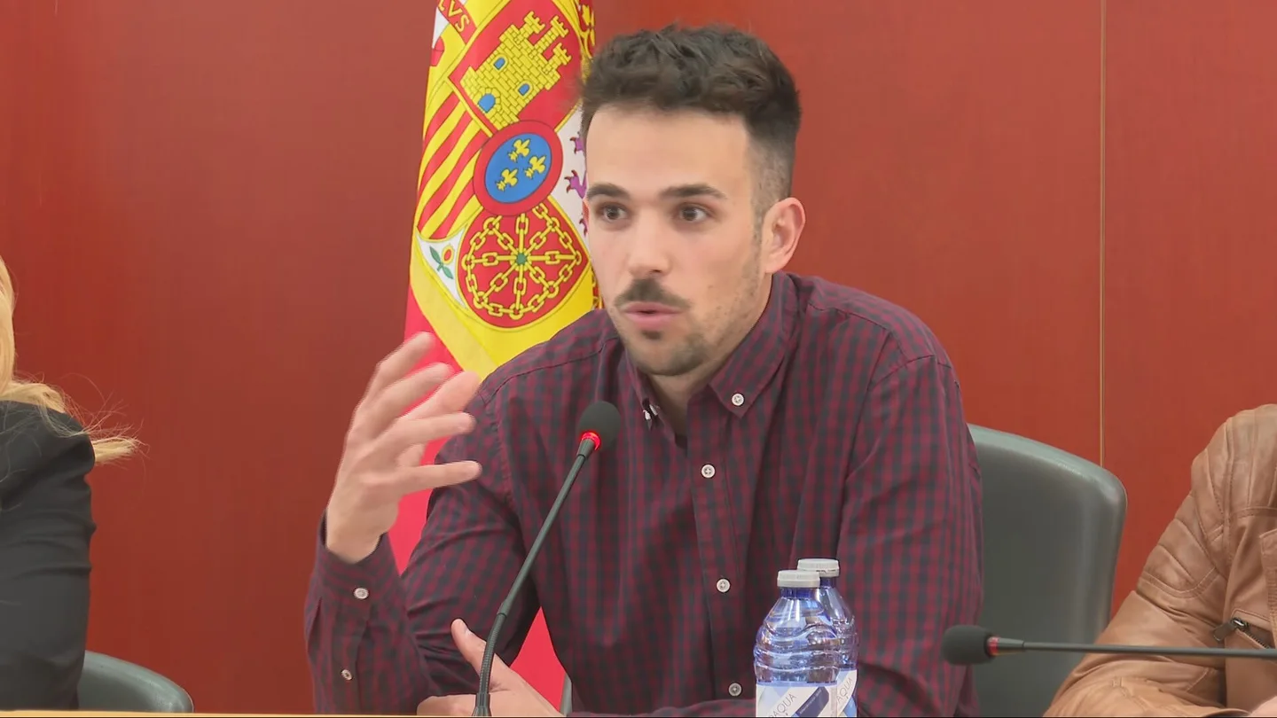 José Antonio Meneses, hijo de Francisca Cadenas José Antonio Meneses, hijo de Francisca Cadenas